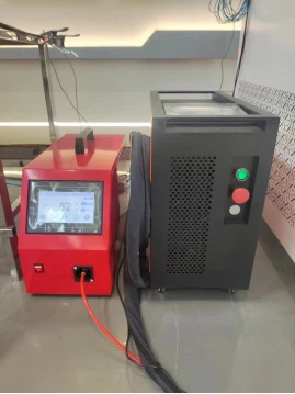 Zračno hlajen ročni stroj za lasersko rezanje vlaken